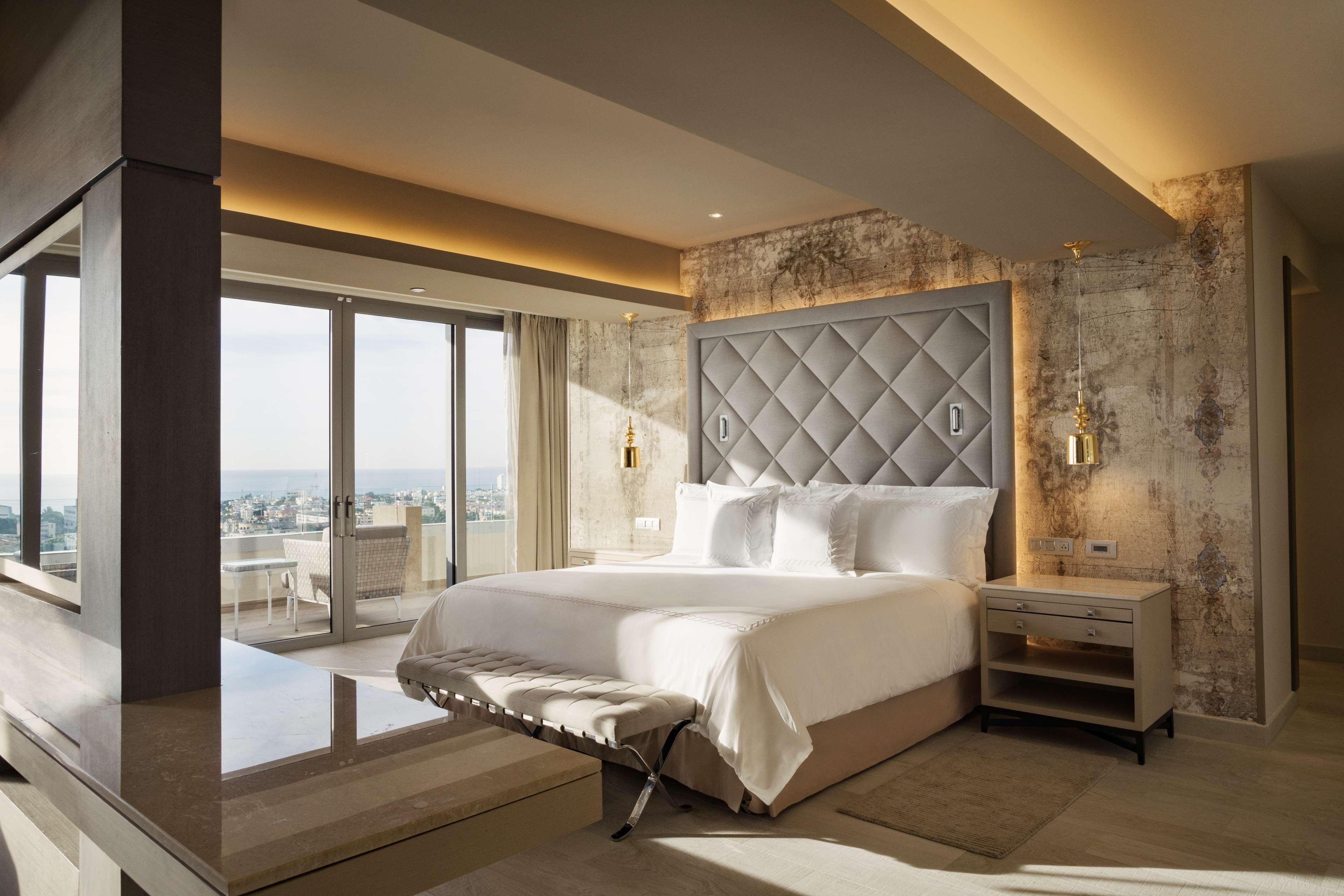 El Embajador, A Royal Hideaway Hotel Santo Domingo Zewnętrze zdjęcie A bedroom at the Four Seasons Hotel