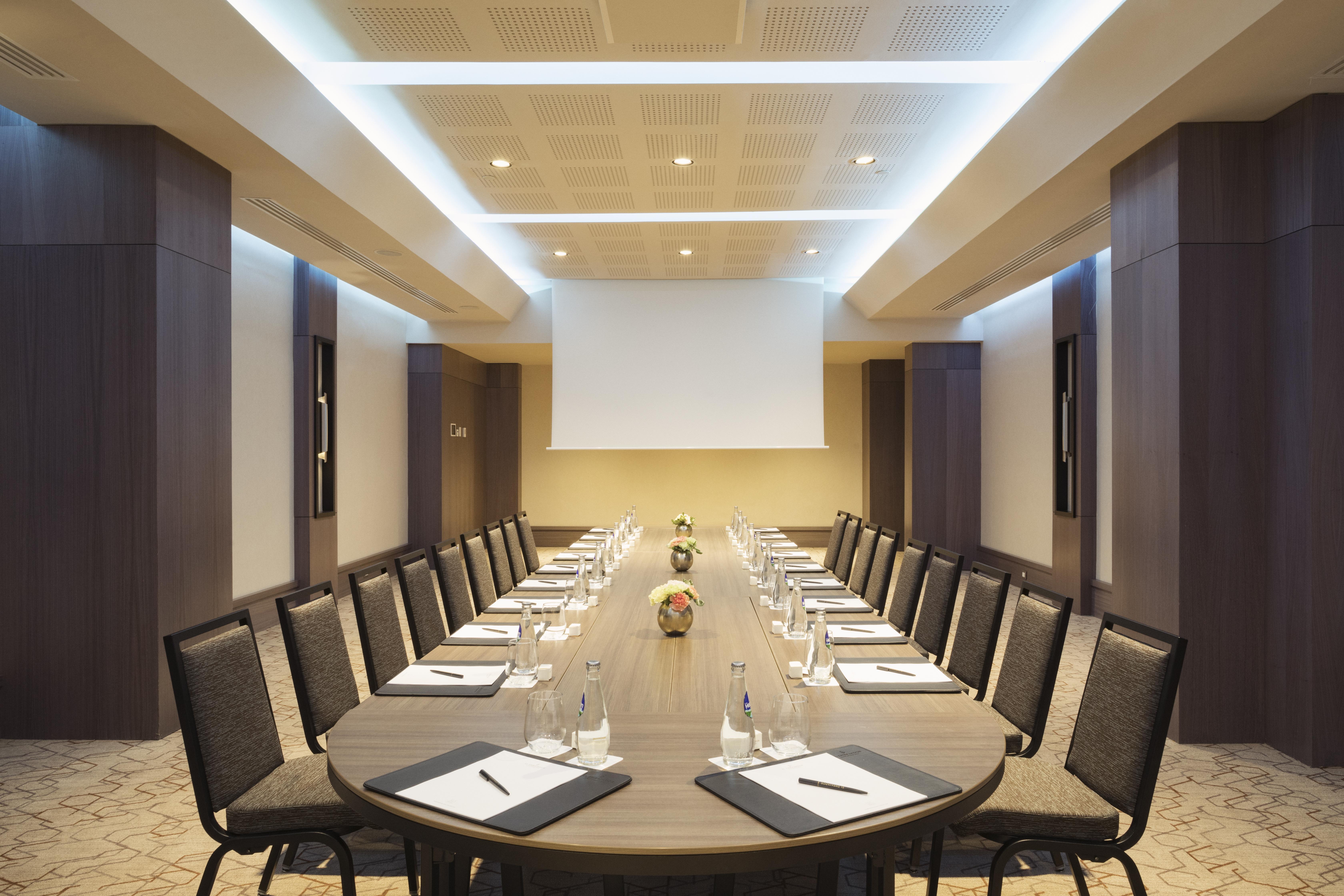 El Embajador, A Royal Hideaway Hotel Santo Domingo Zewnętrze zdjęcie Meeting room