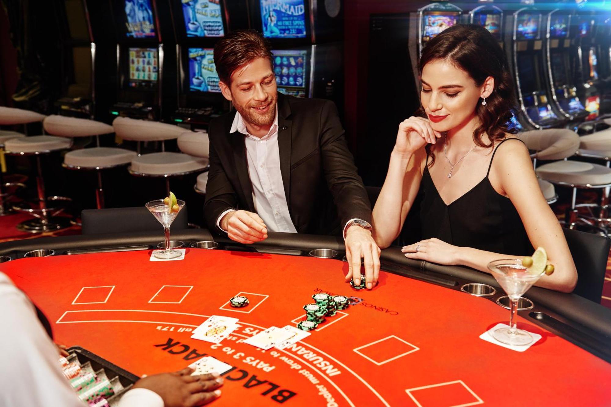 El Embajador, A Royal Hideaway Hotel Santo Domingo Zewnętrze zdjęcie Casino de Paris